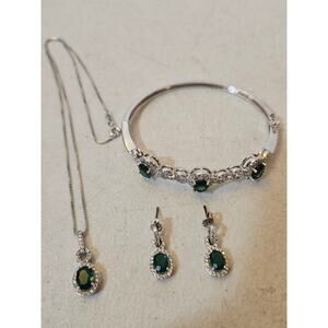 Faux Emerald Cubic Zirconia Necklace Bracelet Earring Set Fashion Jewelry Set